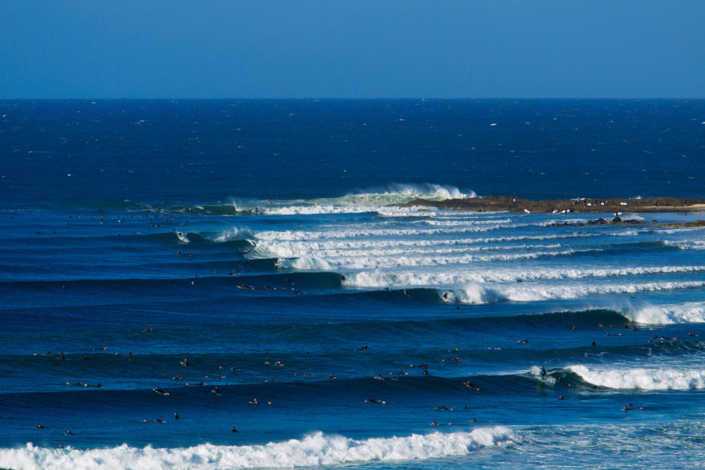 Snapper Rocks ridiculously crowded